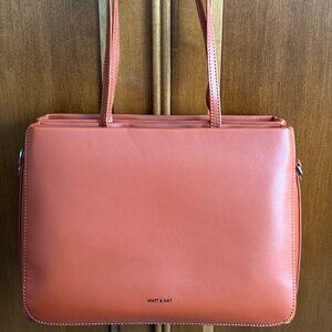 Matt & Nat vegan leather shoulder bag